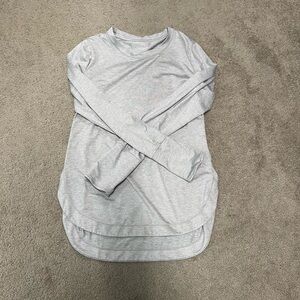 Athleta Light Gray Long Sleeve CYA Top size Small